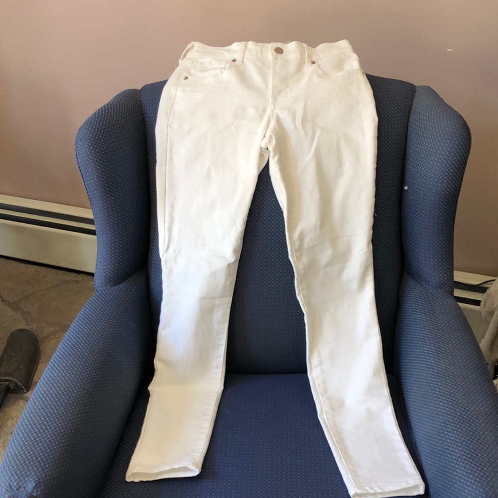 Size 0 white skinny jeans like new